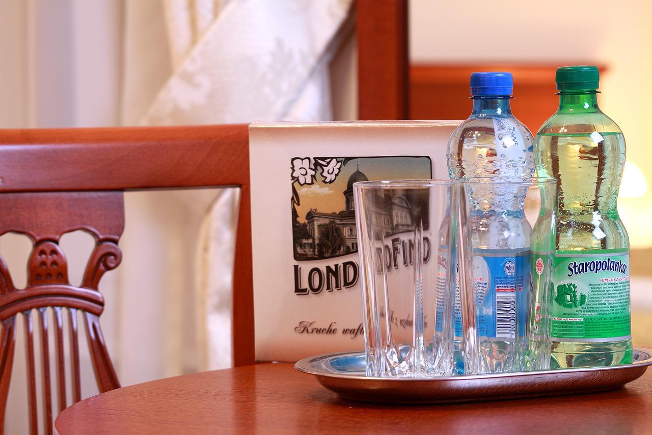 Zdroj Wojciech Aparthotel Ladek-Zdroj Luaran gambar